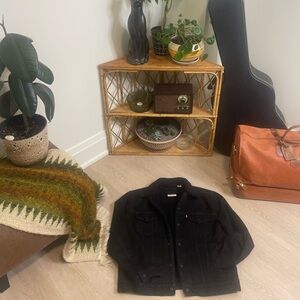 Men’s Levi's Premium Sherpa Trucker Jacket - Medium